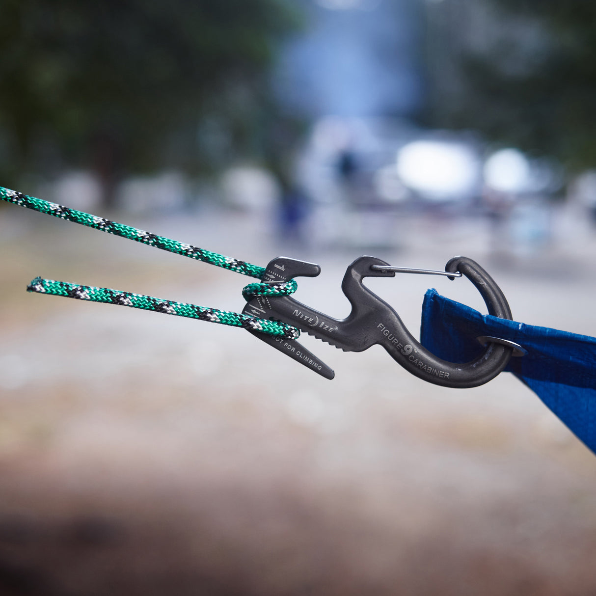 フィギュア9 カラビナー L