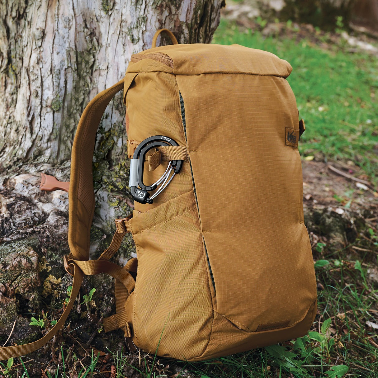 フリップアウトカラビナー