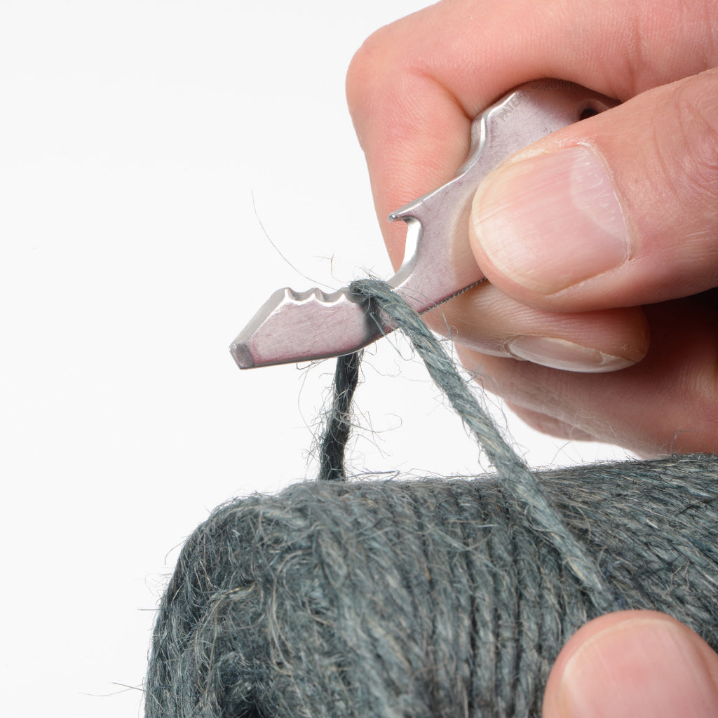 ドゥーヒッキー スカルキーのスクリュードライバーを使用