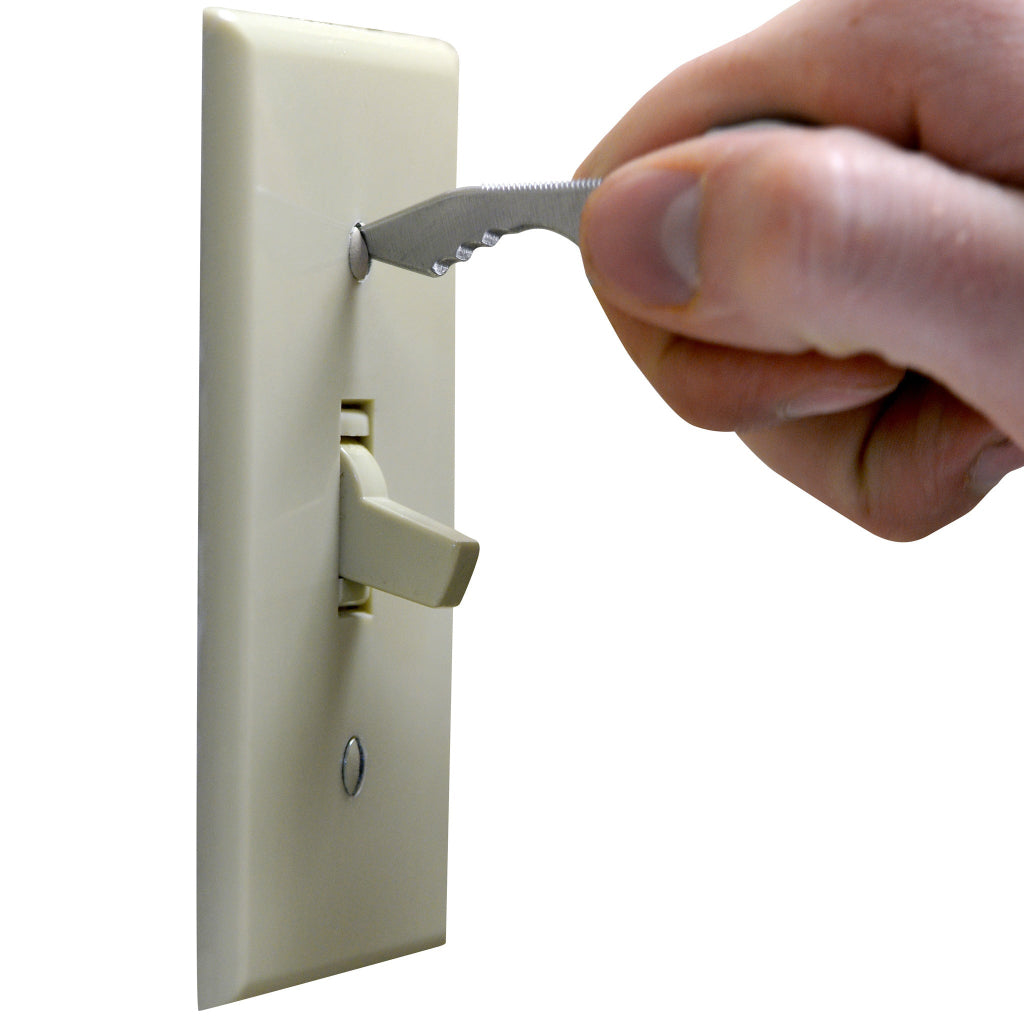 ドゥーヒッキー スカルキーのスクリュードライバーを使用