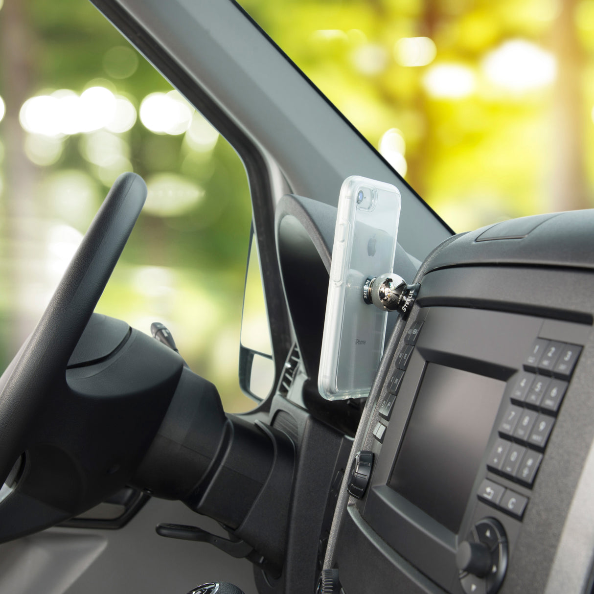 スティーリー カーマウントキット