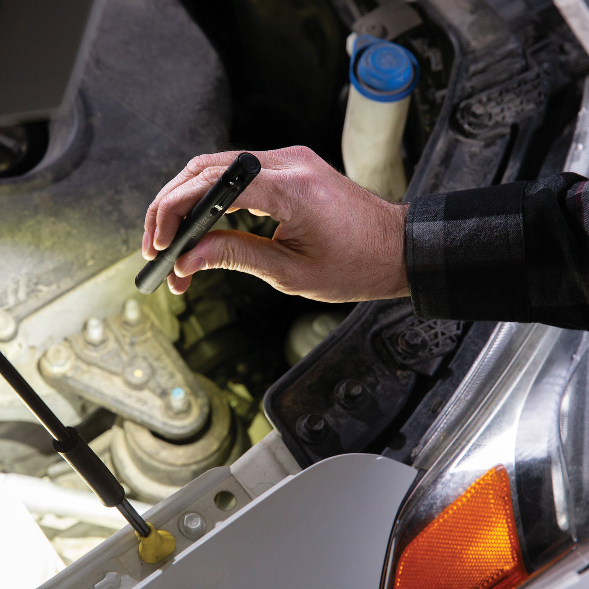 レイディアント リチャージャブルペンライト