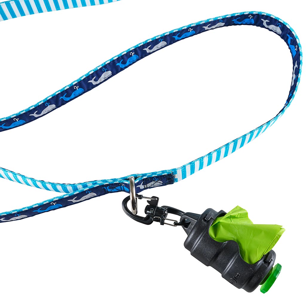 ネックストラップに付属しているエスビナー360° スライドロックカラビナー#2