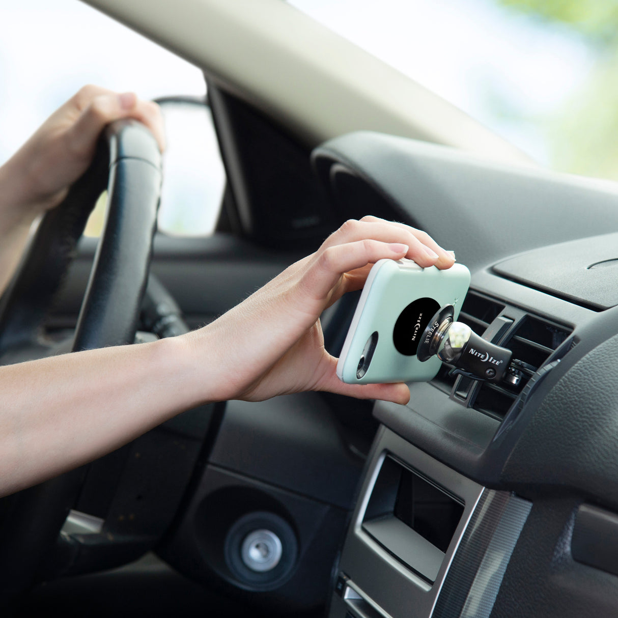 スティーリー オービター ヴェントマウントキット