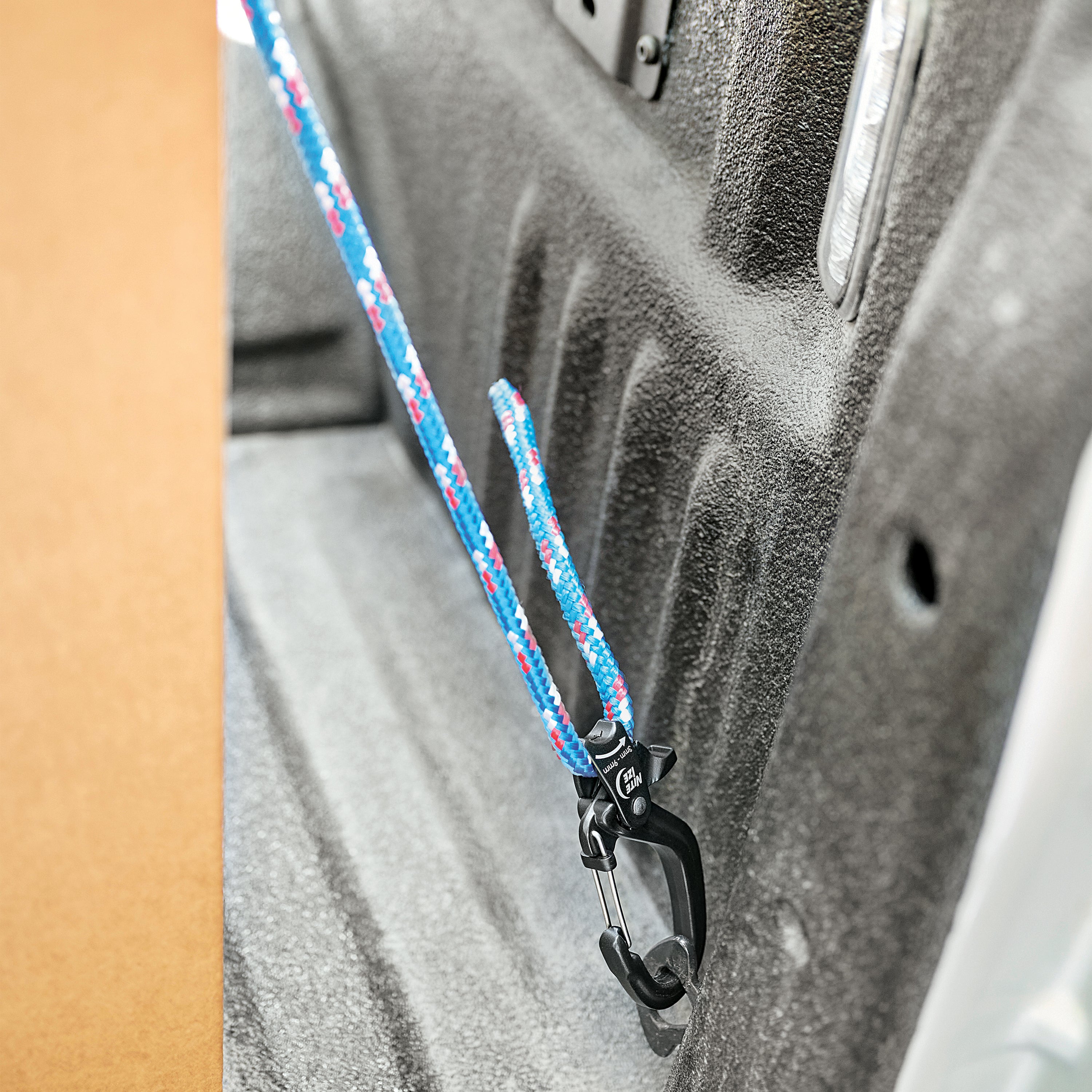 カムジャム スライドロック コードタイトナーL – Nite Ize JAPAN